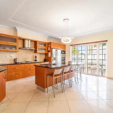 Thetis By Atlantic Places Villa