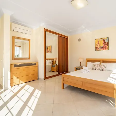 Villa Thetis By Atlantic Places Albufeira