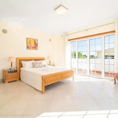 Villa Thetis By Atlantic Places Albufeira