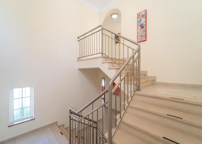 Thetis By Atlantic Places 알부페이라